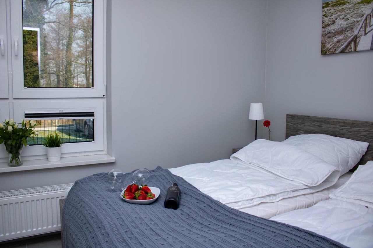 Apartament Z Ogrodkiem Trzęsacz Kültér fotó